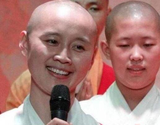 比丘尼是对佛教中哪一类人的称呼