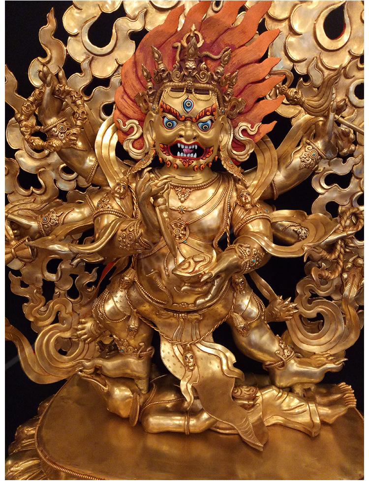 护法神的形象是怎样的