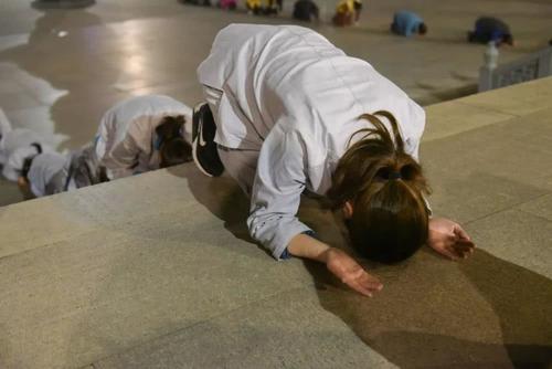 礼佛、拜佛要记住这五个要点